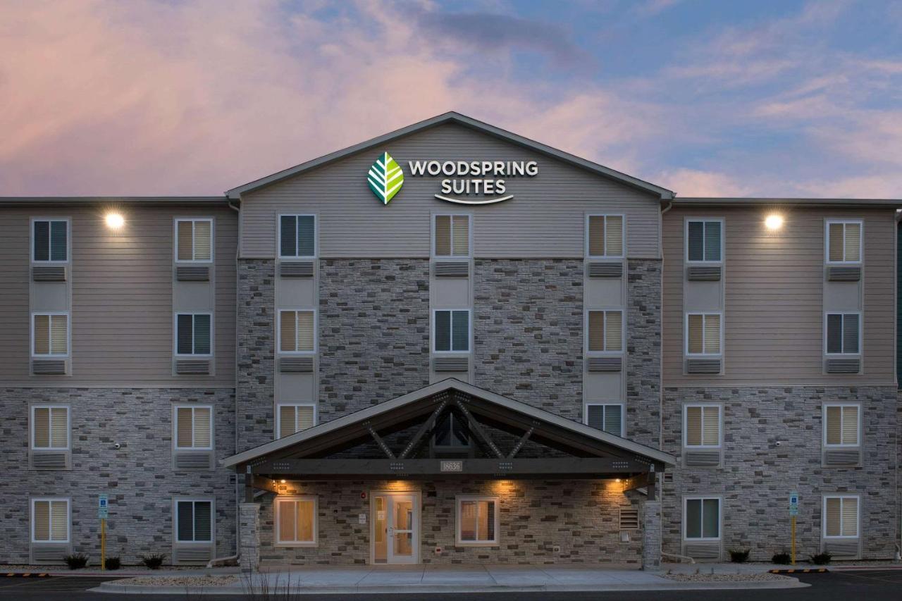 Woodspring Suites Chicago Tinley Park Exterior photo